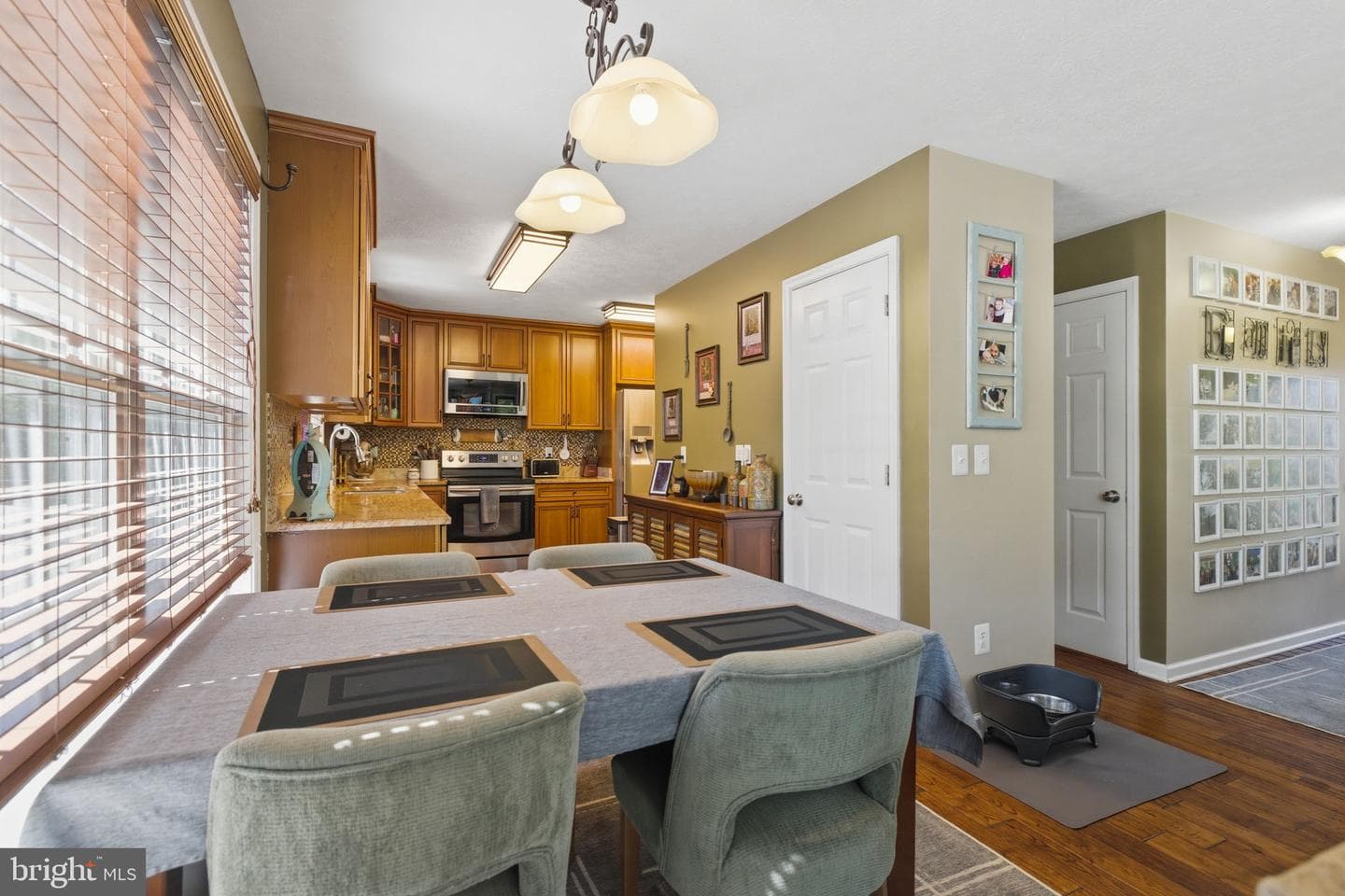 75 Oak Hill Drive photo 41