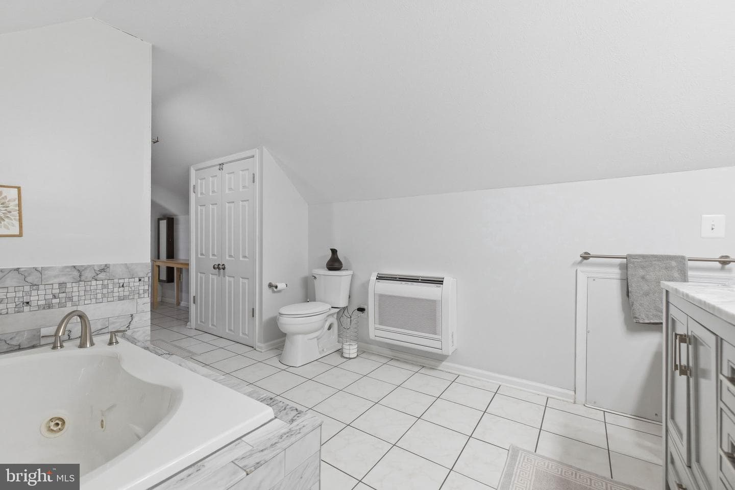 75 Oak Hill Drive photo 63