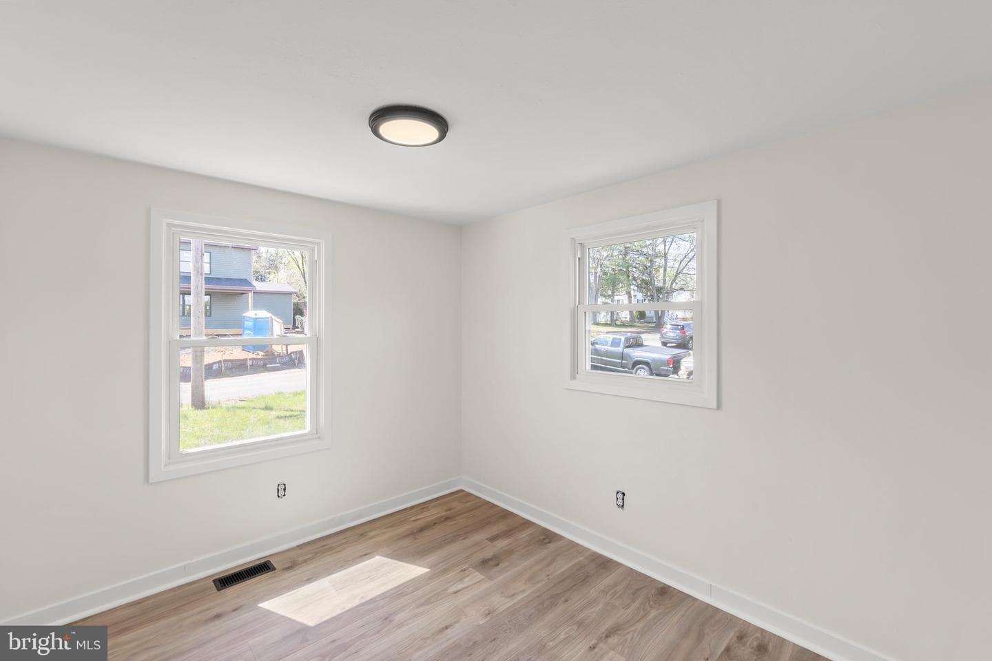 101 W 17th Street photo 15