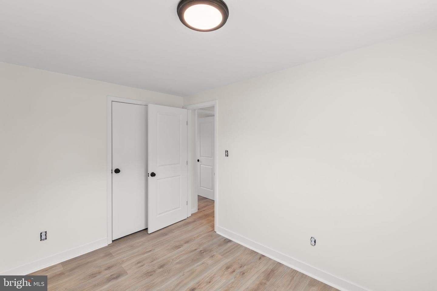 101 W 17th Street photo 17
