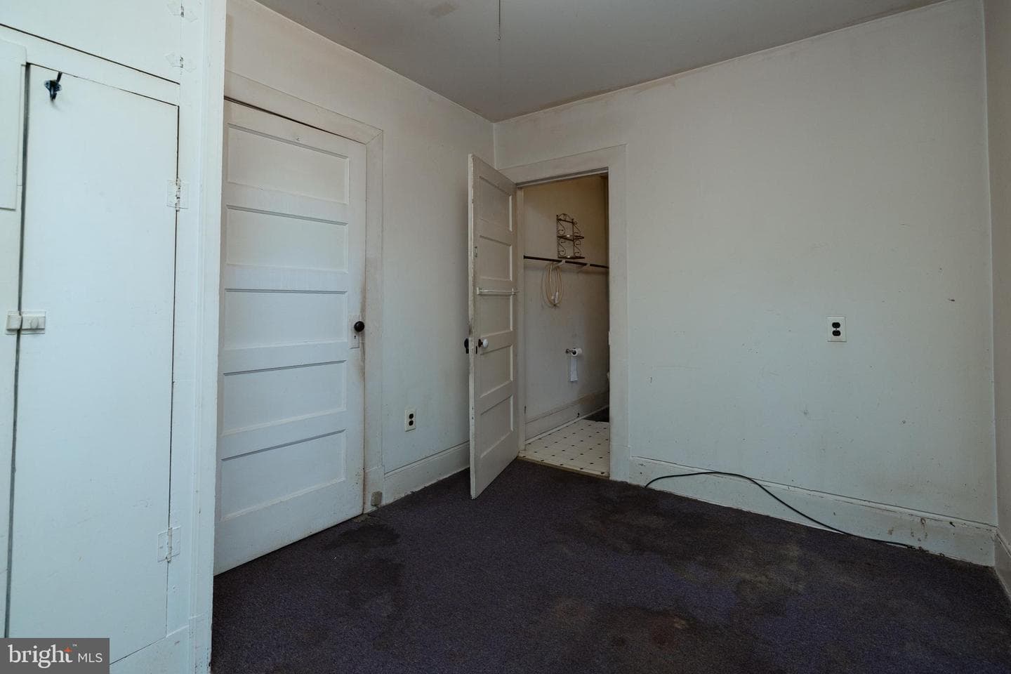311 Grand Avenue photo 10