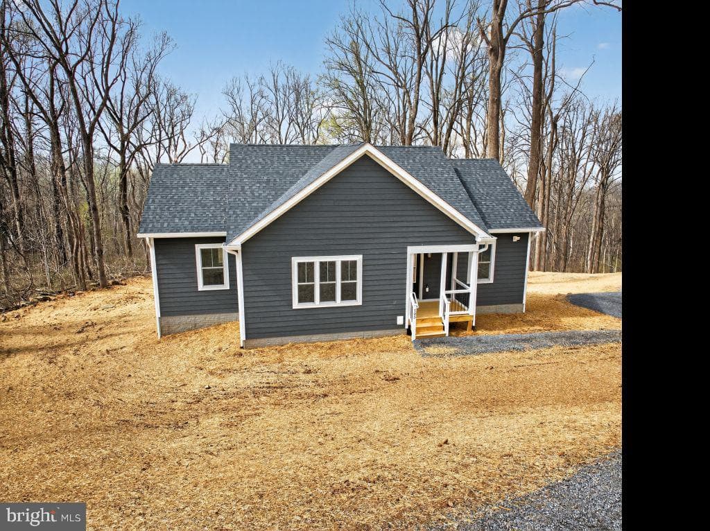 105 Old Sawmill Road photo 2