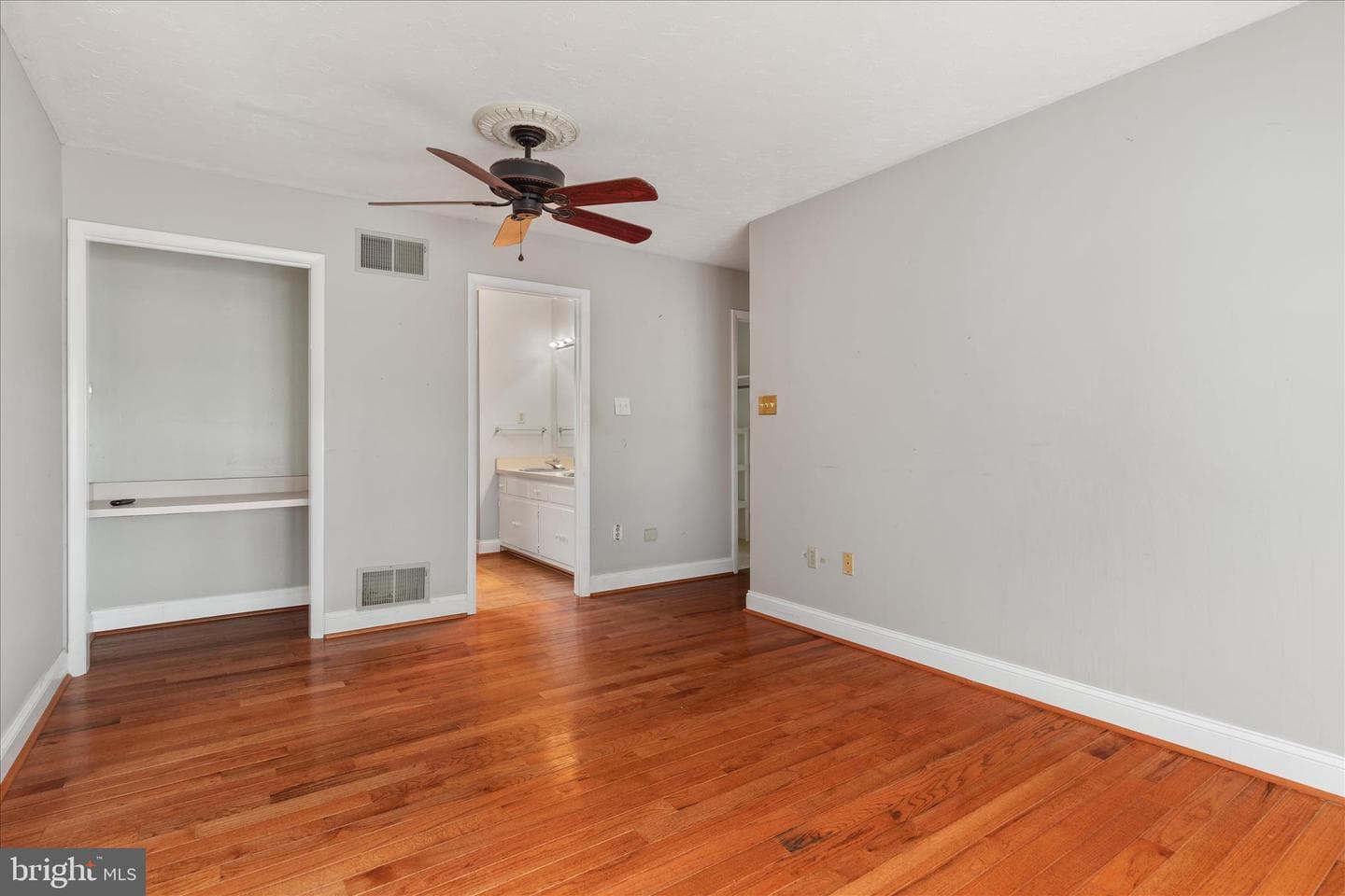 263 Bowling Green Road photo 6