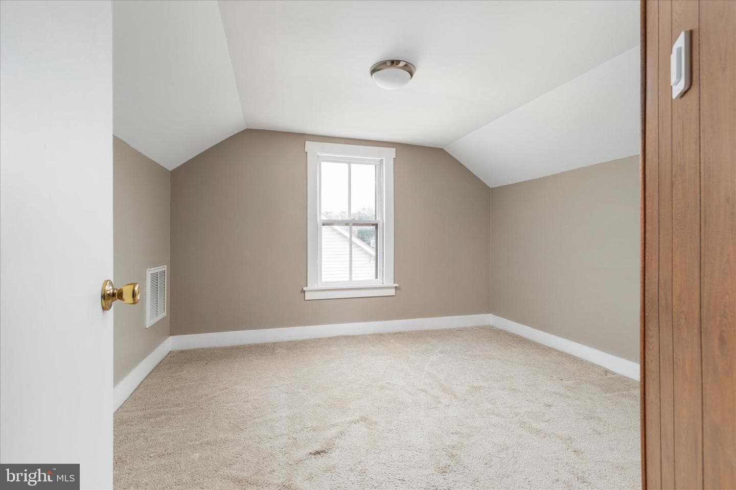 325 Ritenour Street photo 16