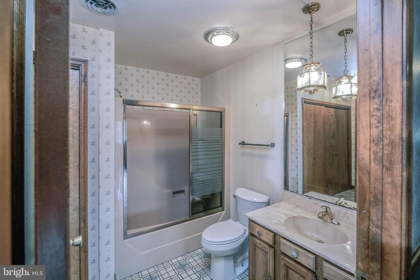 225 Bowling Green Road photo 38