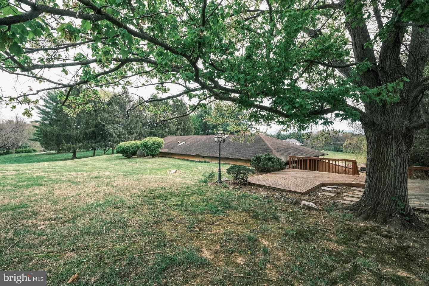 225 Bowling Green Road photo 6