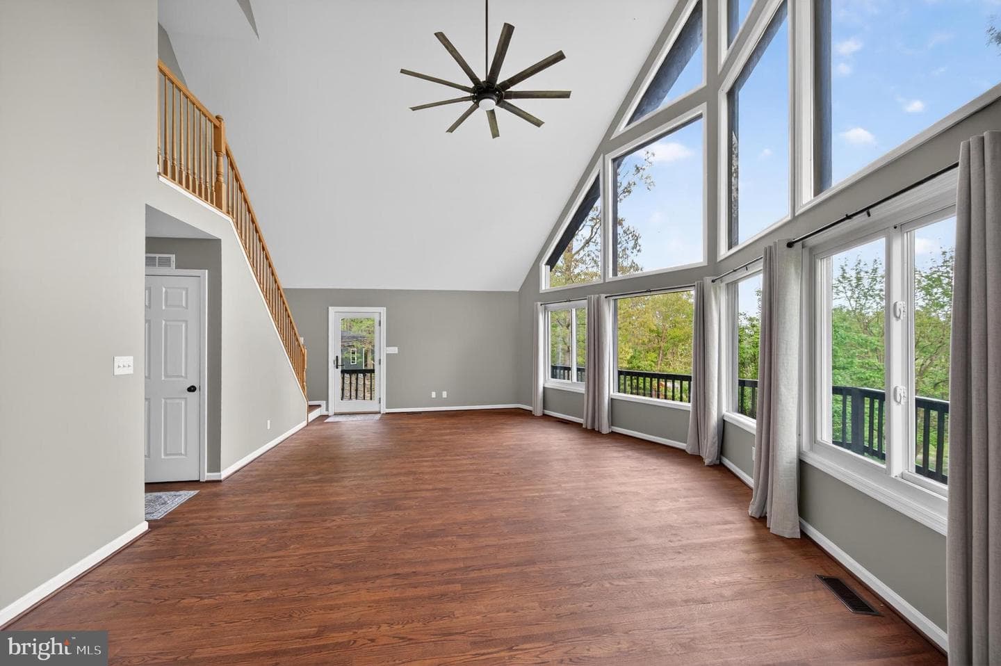 1512 Pilgrims Way photo 30