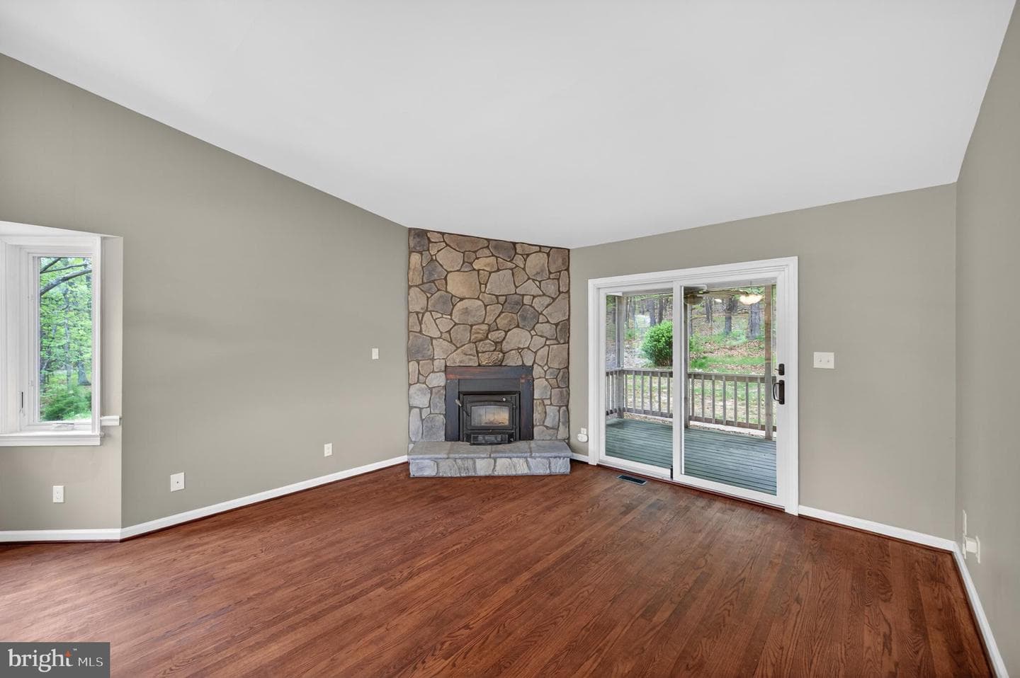 1512 Pilgrims Way photo 42