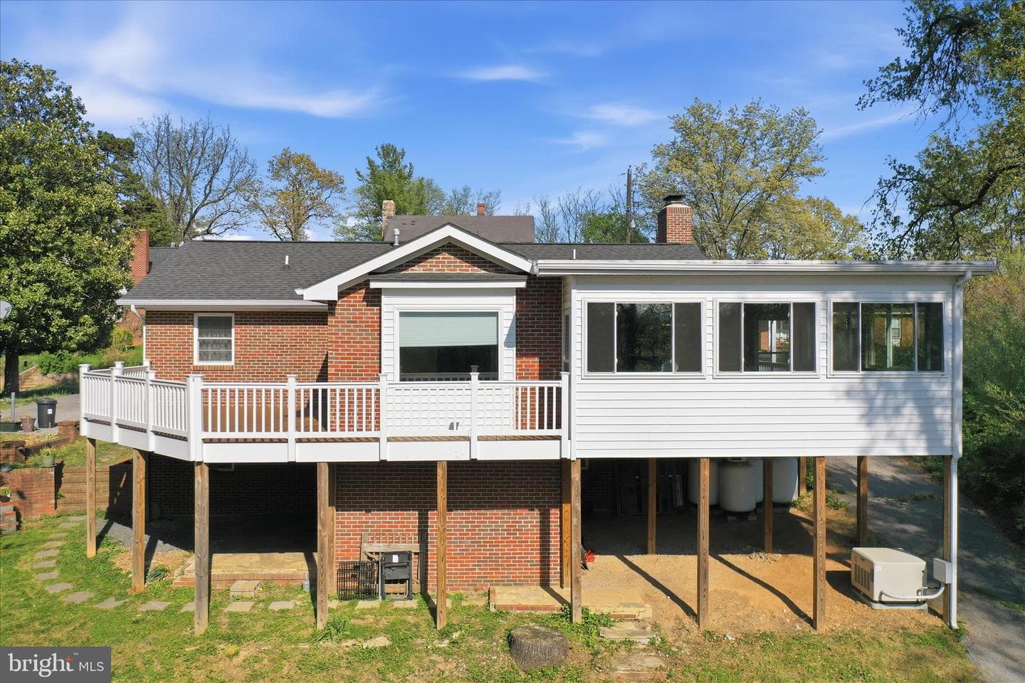 1116 Summit Avenue photo 51