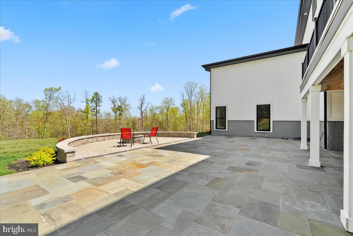 138 Wooded Lane photo 81