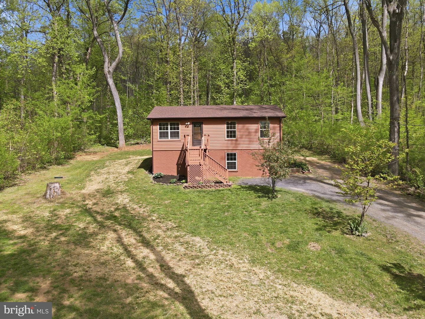 195 Gayles Lane photo 3