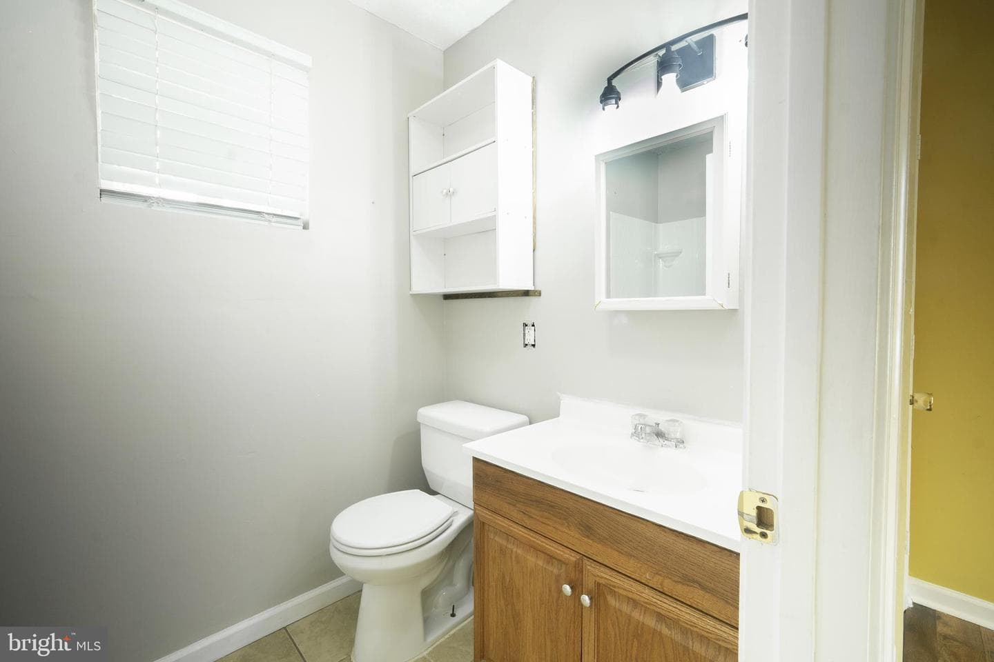 452 Acton Street photo 15