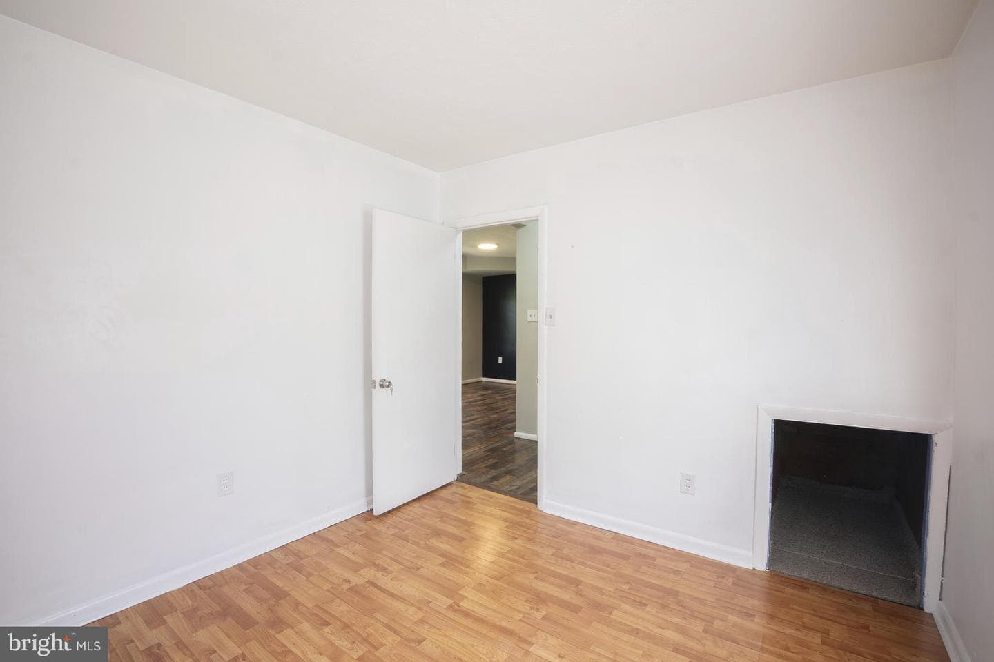 452 Acton Street photo 18