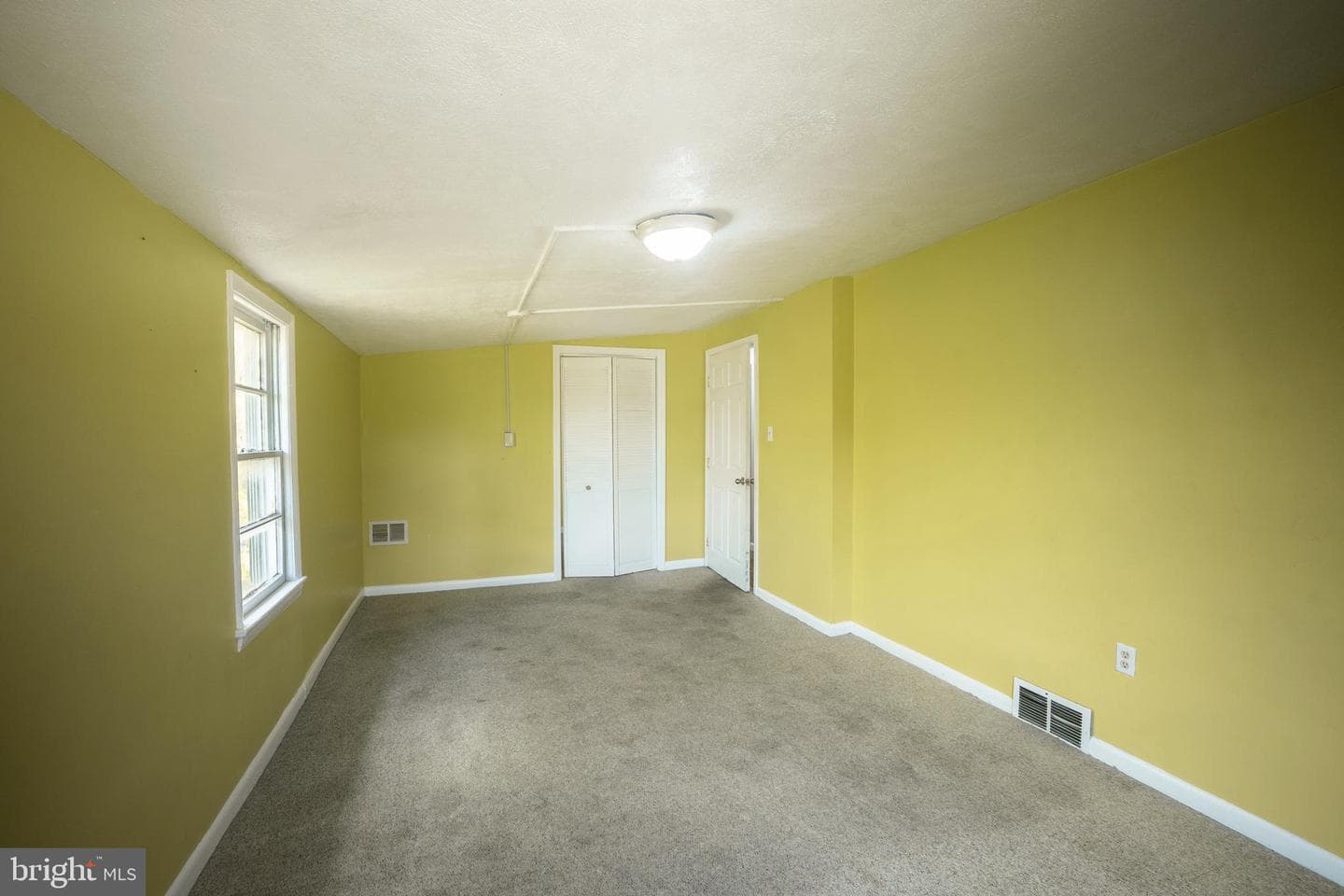 452 Acton Street photo 22