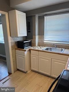 452 Acton Street photo 31