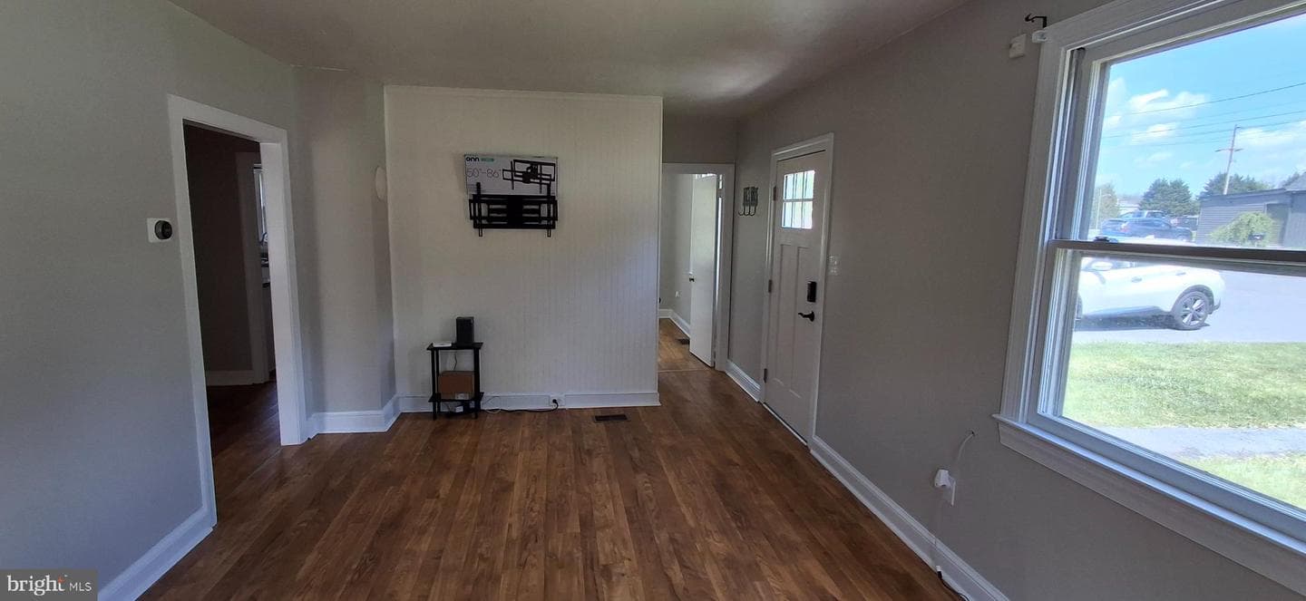 714 Crosby Road photo 12