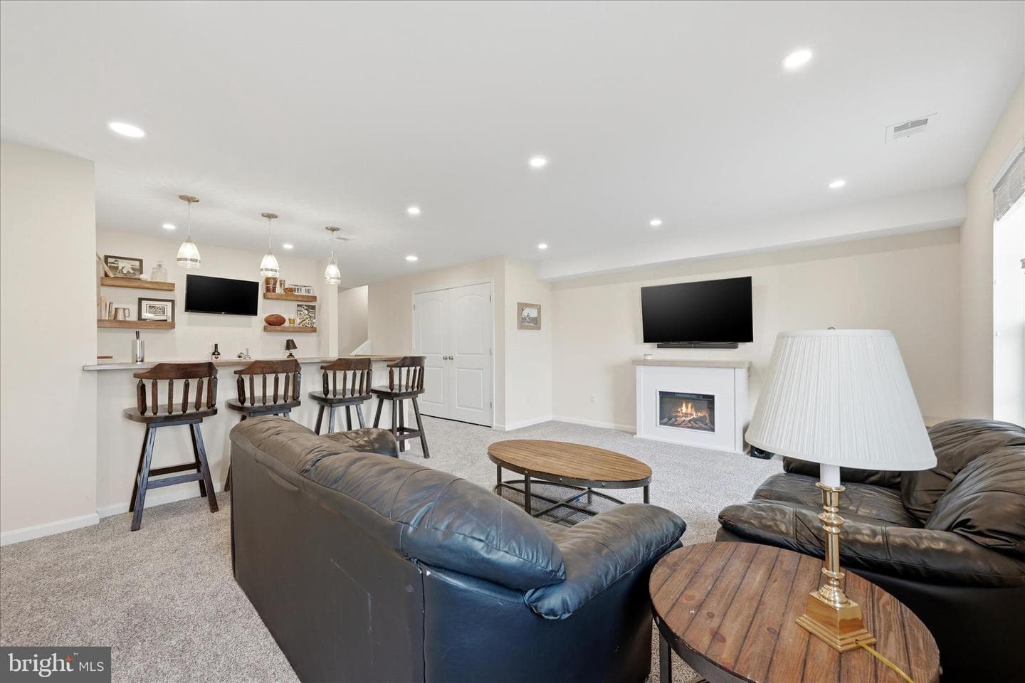 60 Niblick Square photo 29