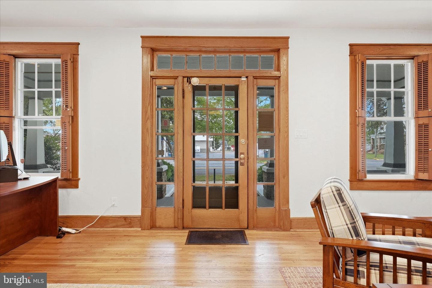 502 N Royal Avenue photo 4