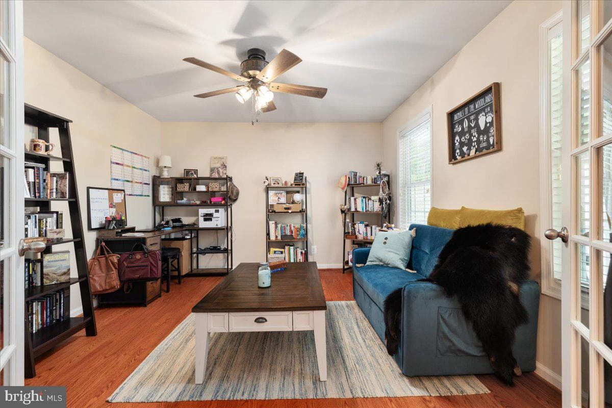 220 Deerhaven Road photo 8