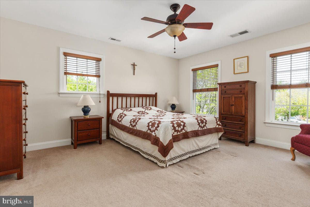 849 Village Court photo 23