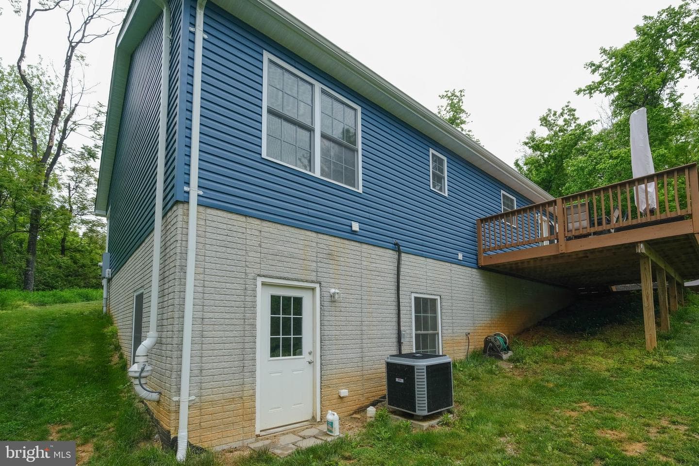 703 Cardinal Drive photo 29