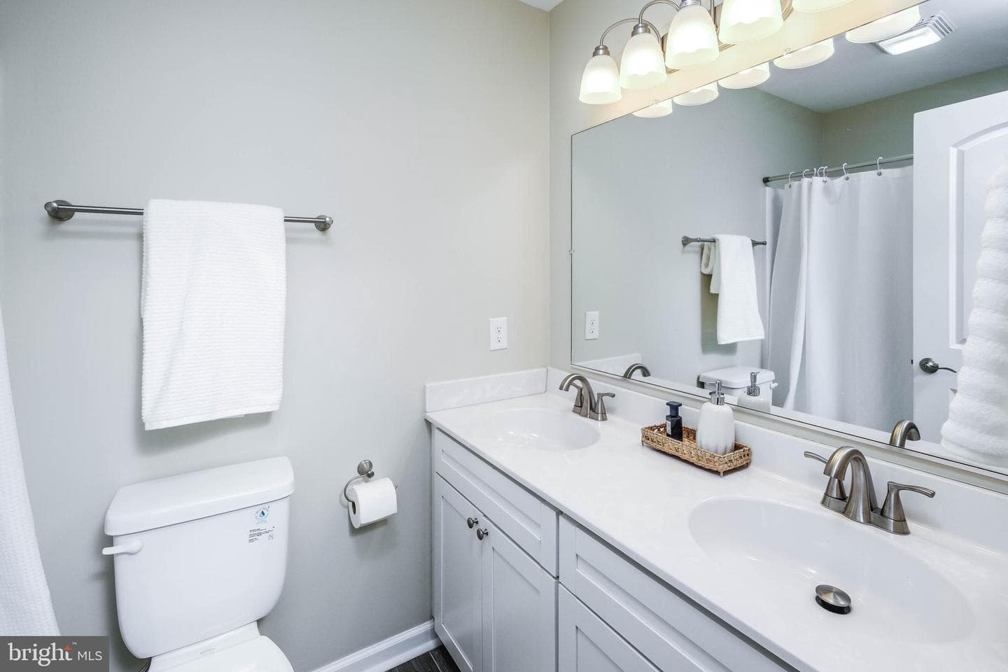 703 Cardinal Drive photo 38
