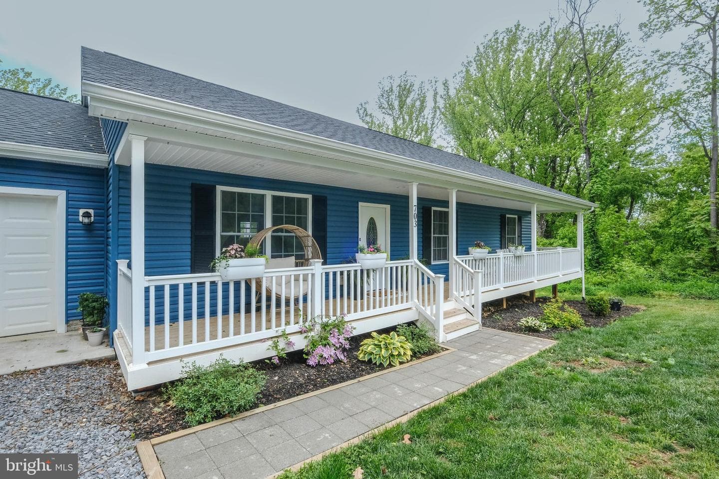 703 Cardinal Drive photo 8