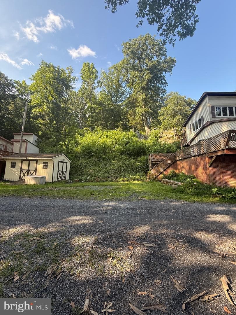 646 Old Dam Road photo 27