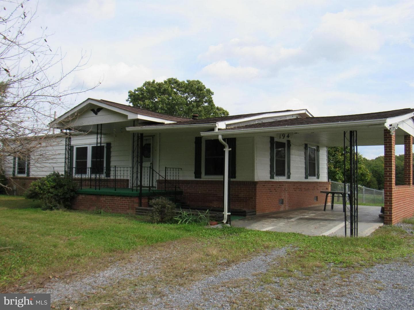 172 Rogers Mill Road, Strasburg