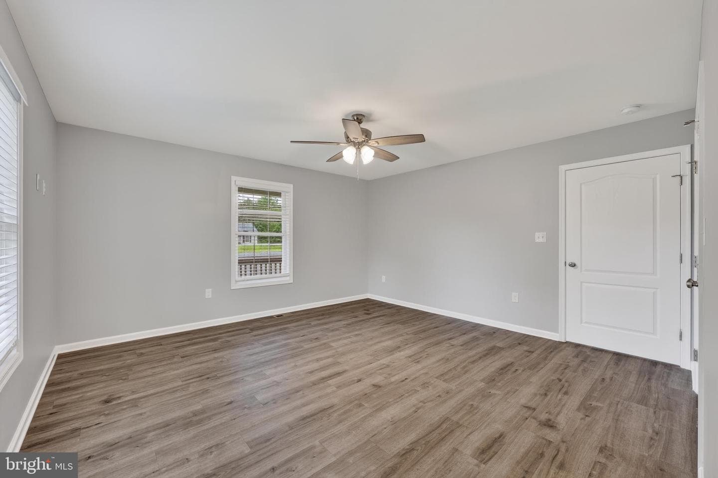 643 Pine Ridge Drive photo 23