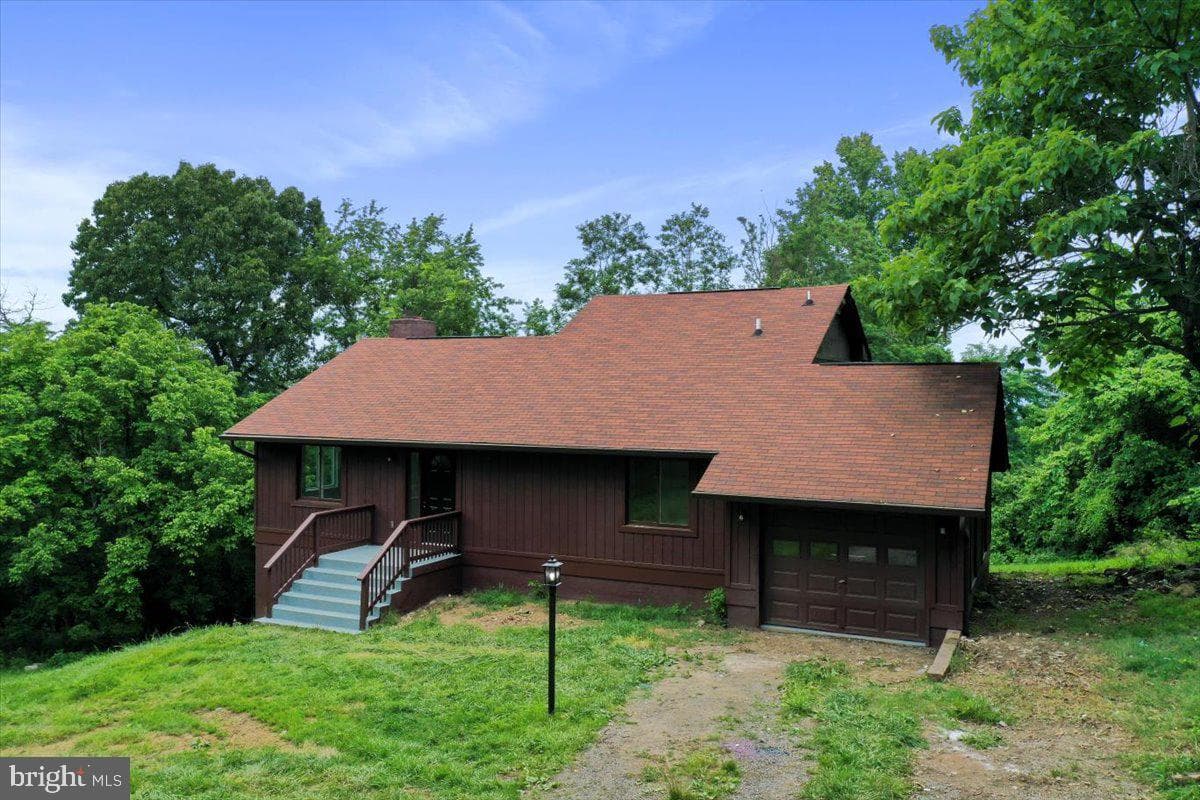 143 Zinn Way, Linden