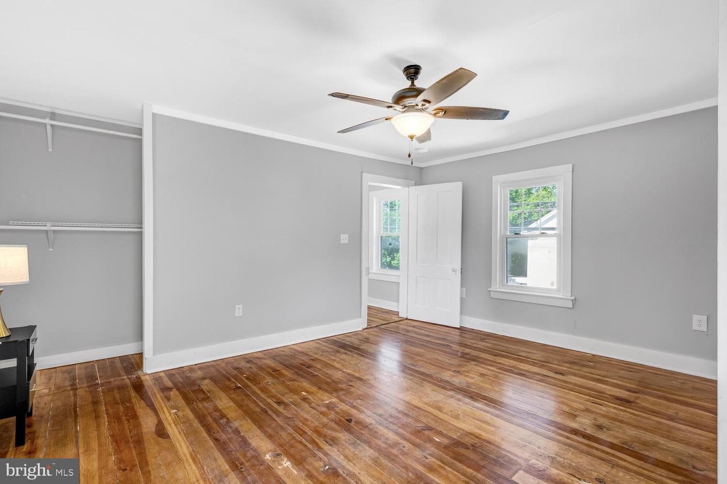 203 Lee Street photo 33