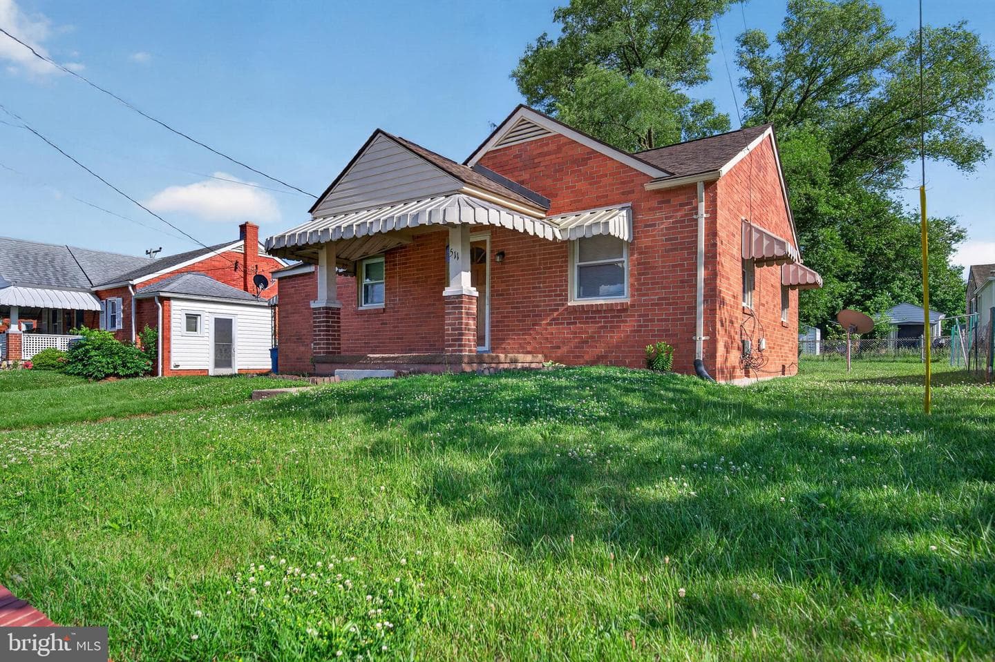 511 E 6th Street photo 35