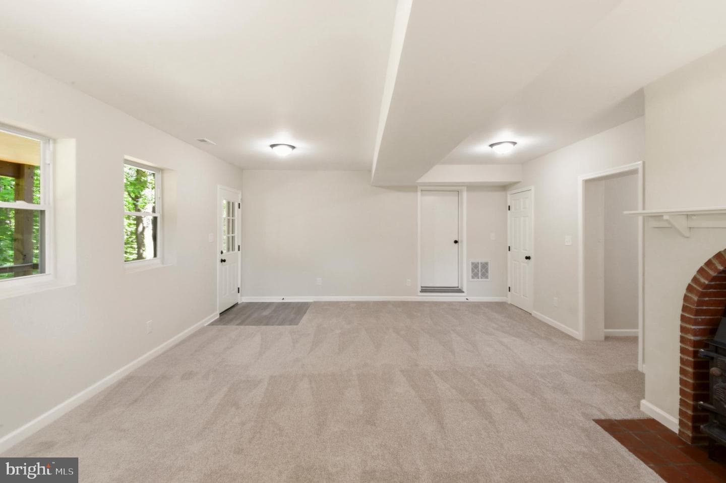 163 Apple Way photo 33
