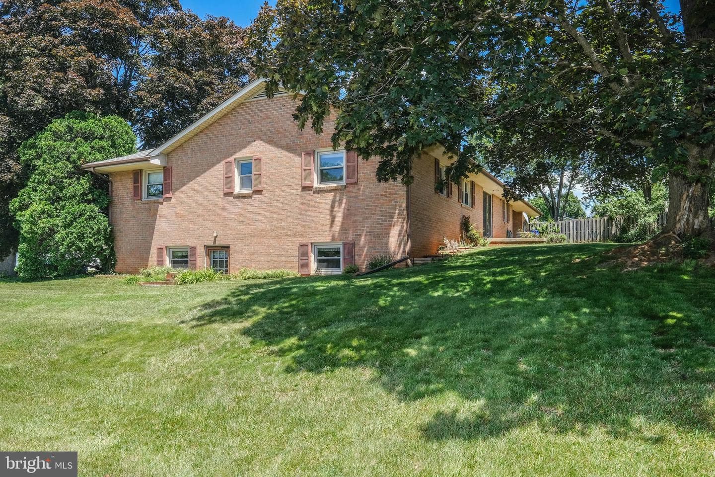 731 E Stonewall Drive photo 4