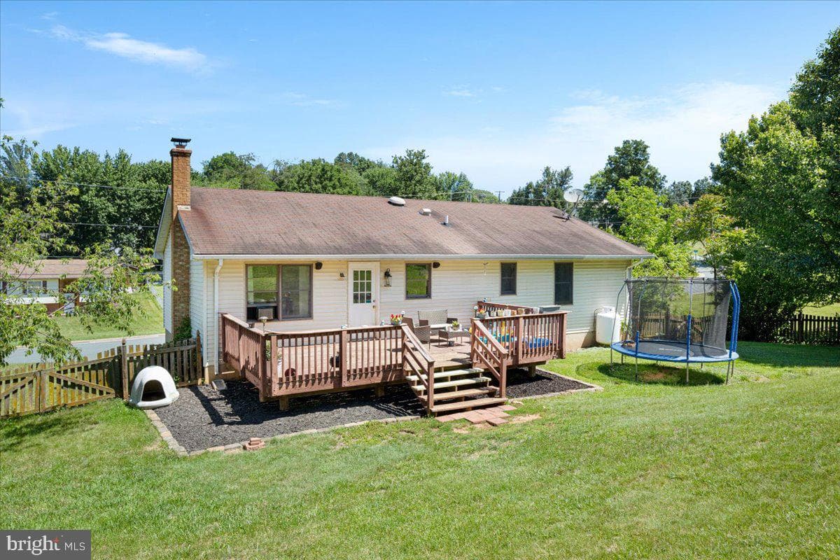 1475 Markham Street photo 28