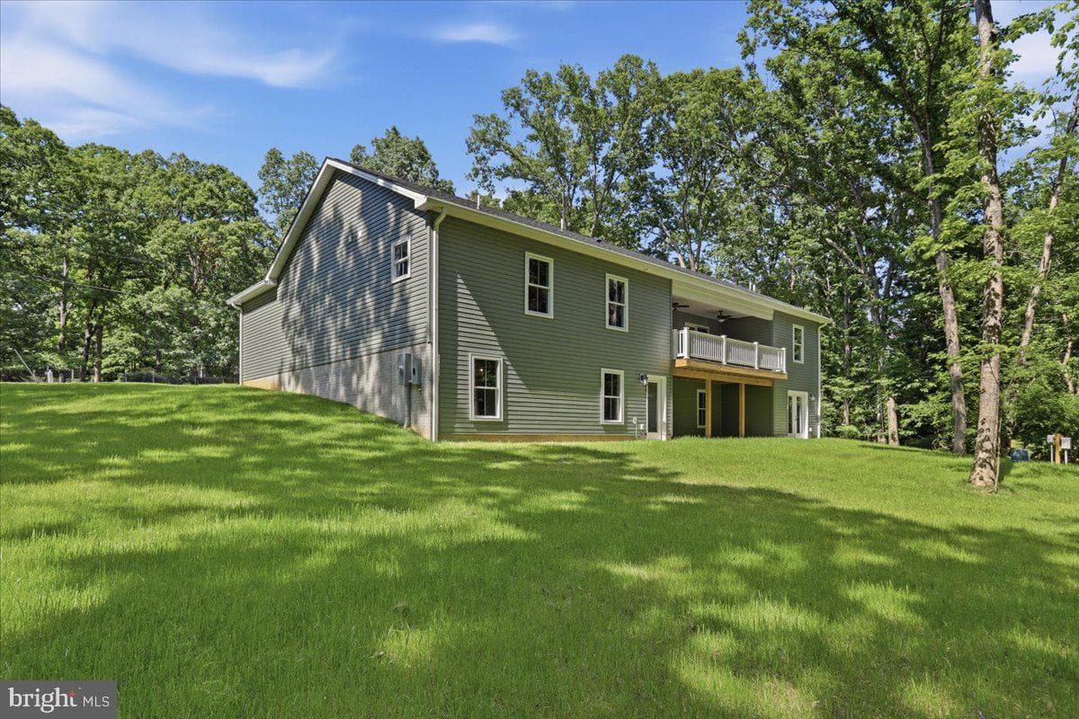 99 Lakeside Dr photo 57