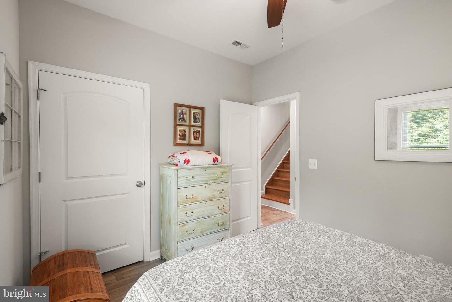 735 Sunset Village Road photo 24