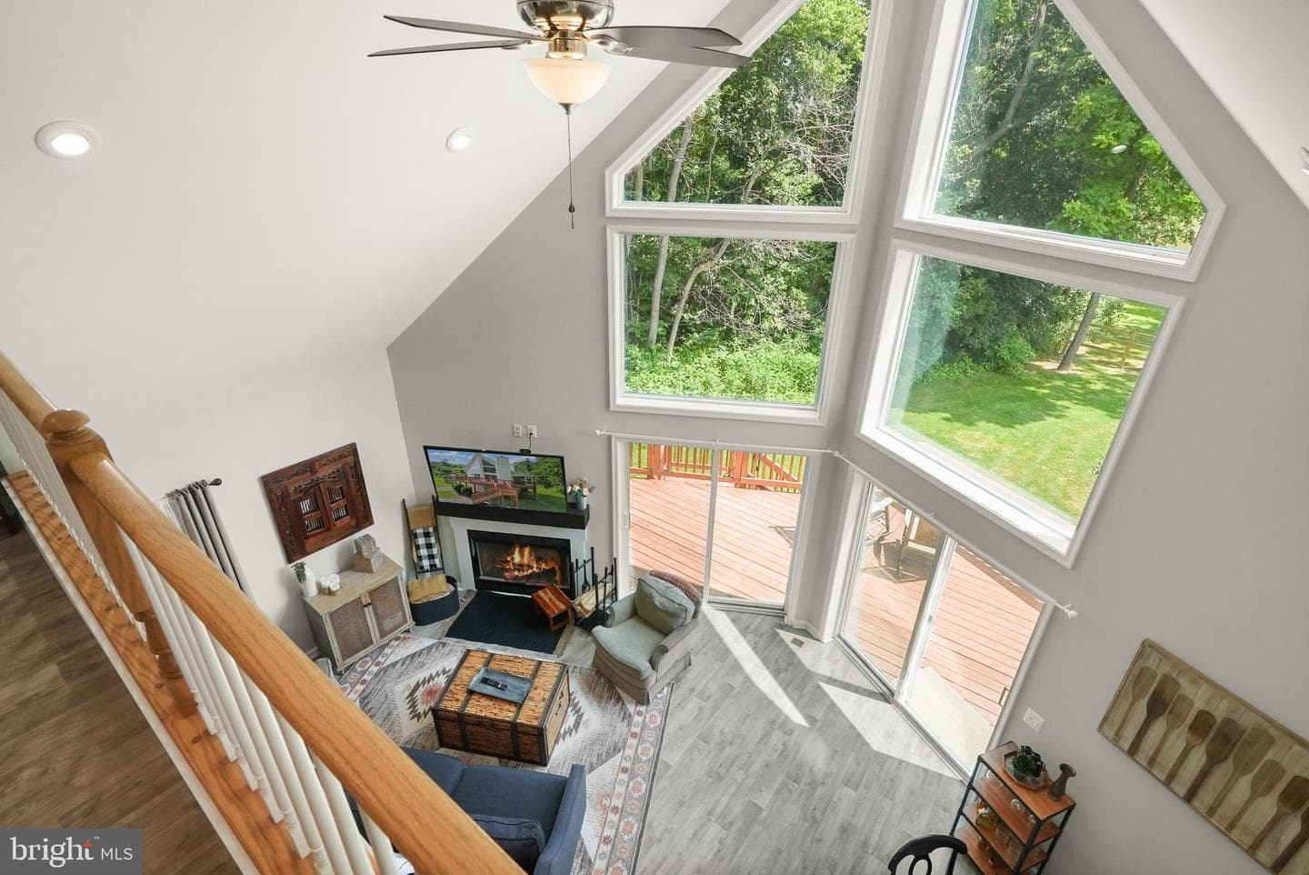 735 Sunset Village Road photo 32
