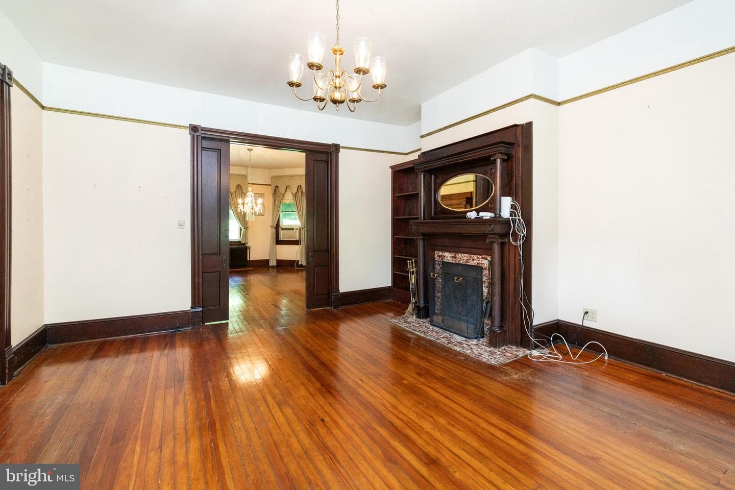 413 Grand Avenue photo 15