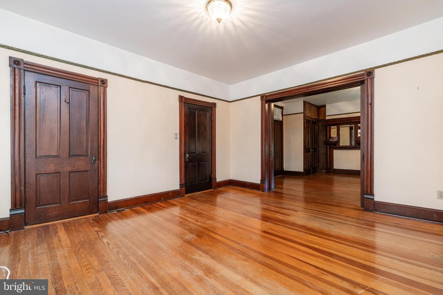 413 Grand Avenue photo 45