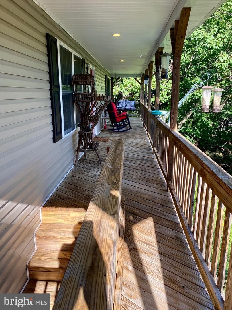 1157 Granny Smith Road photo 5