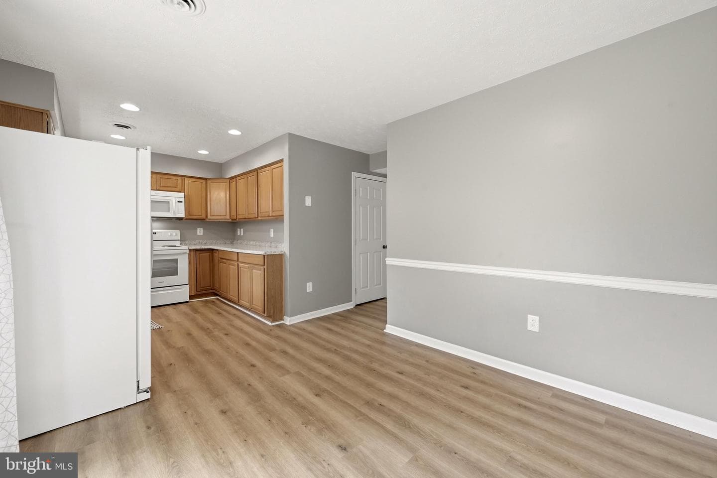 8 Biggs Drive photo 11