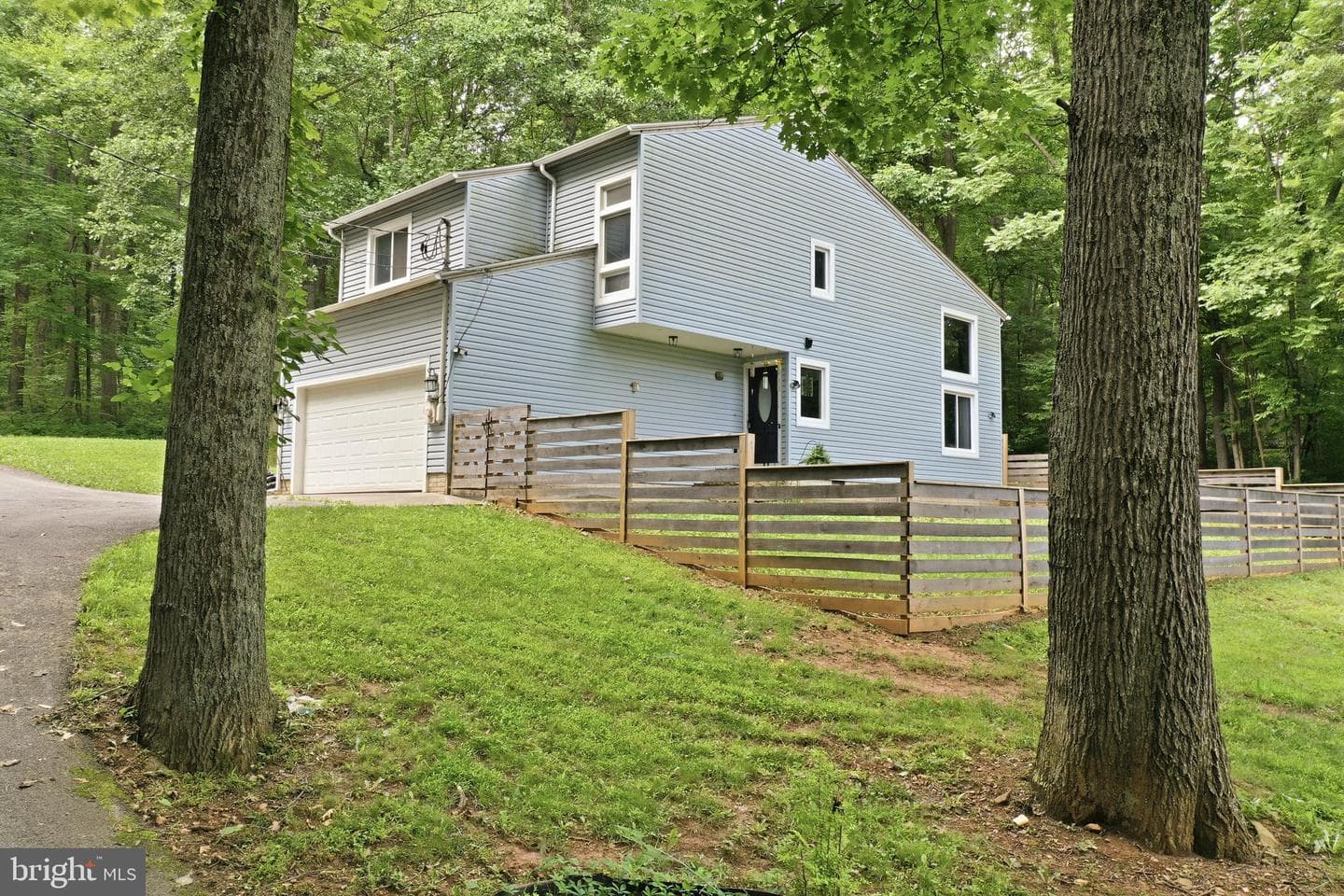 72 Long View Road photo 38