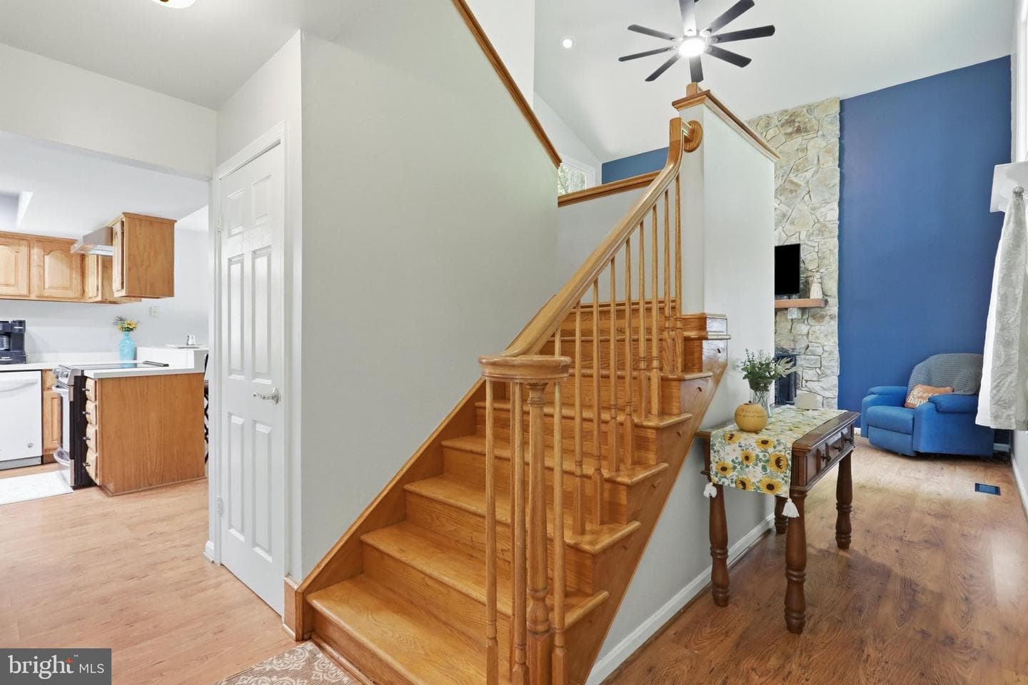 72 Long View Road photo 4