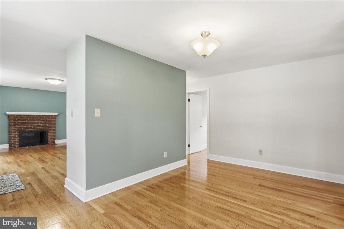 494 Hamilton Circle photo 13