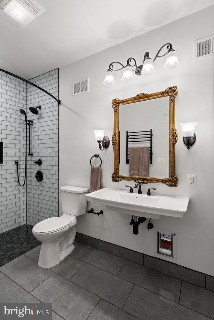 208 Markham Farm Road photo 34