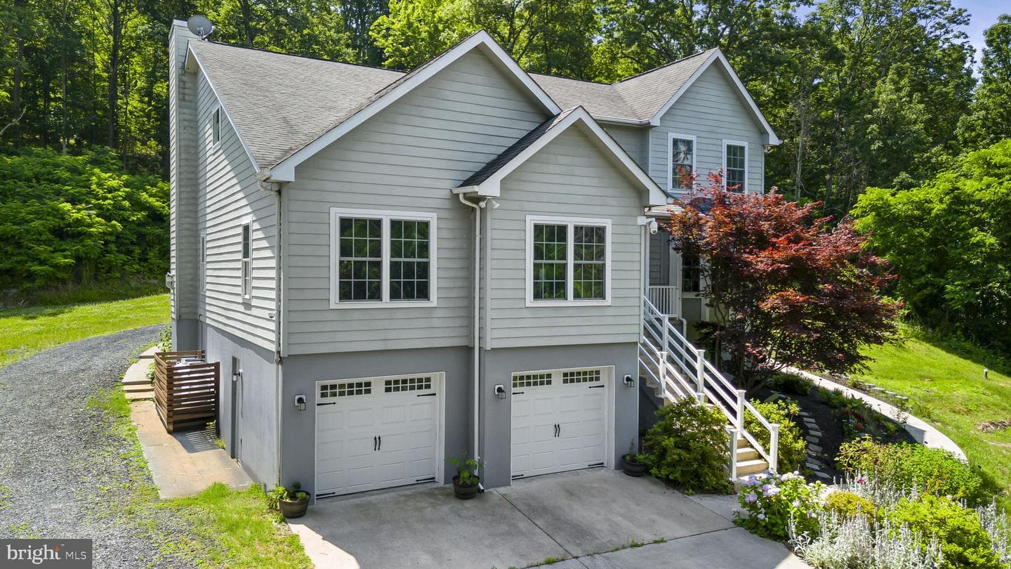 208 Markham Farm Road photo 5