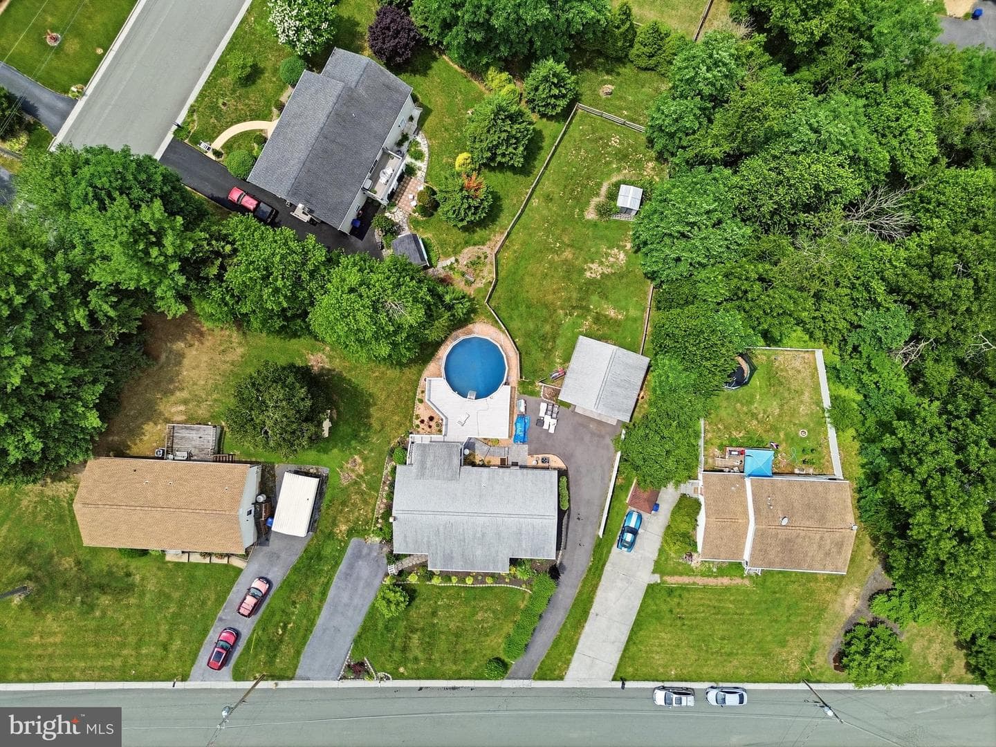 11 Ashlawn Court photo 67