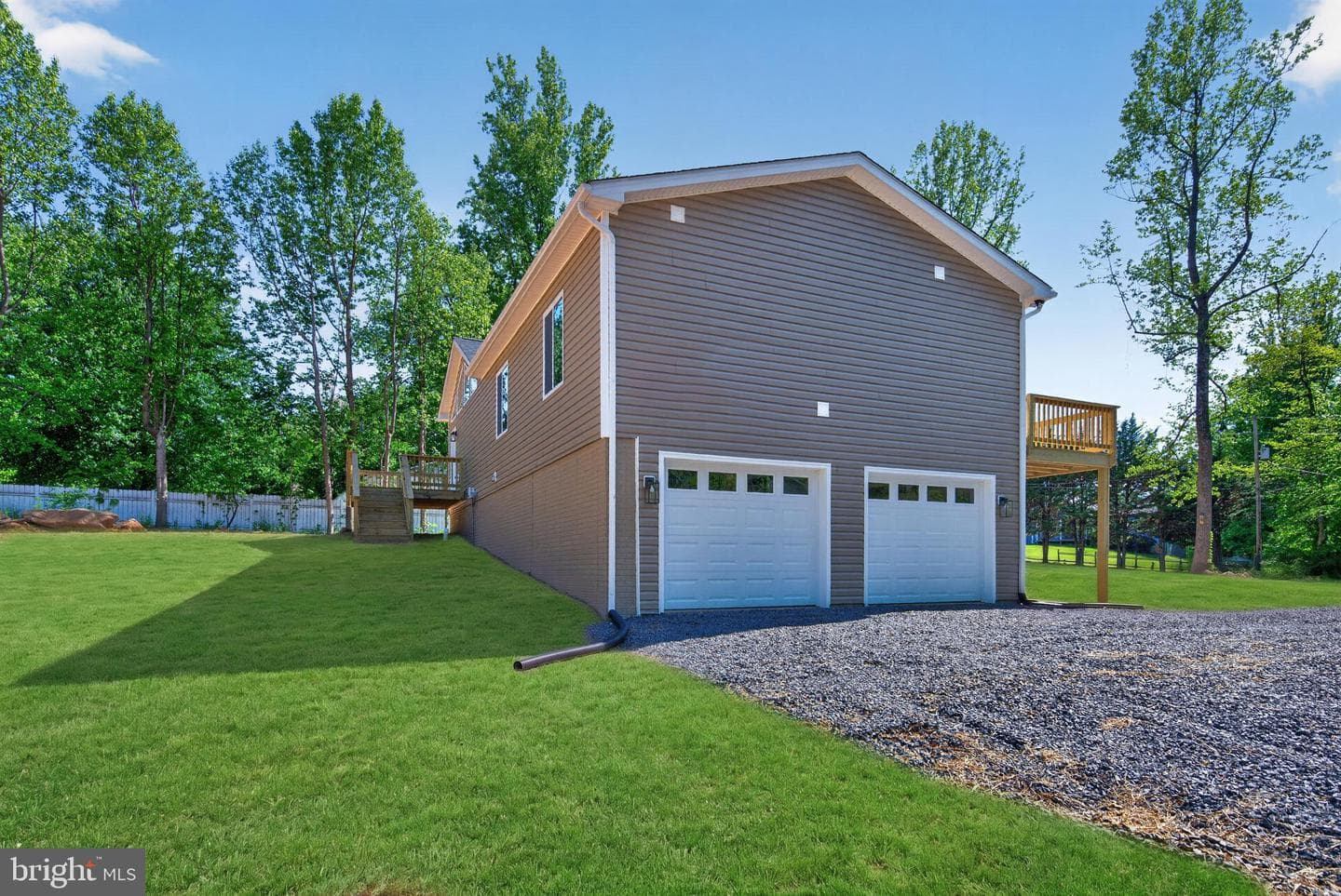 600 Highridge Road photo 9
